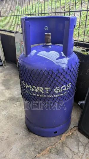 Fairly Used 12.5kg Gas Cylinder and Regulator.