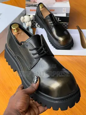 Balenciaga Classic Leather Chunky Derby Shoes