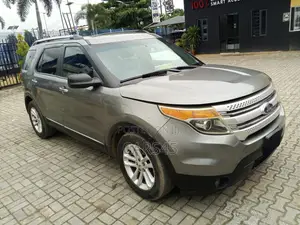 Ford Explorer 2014 Gray