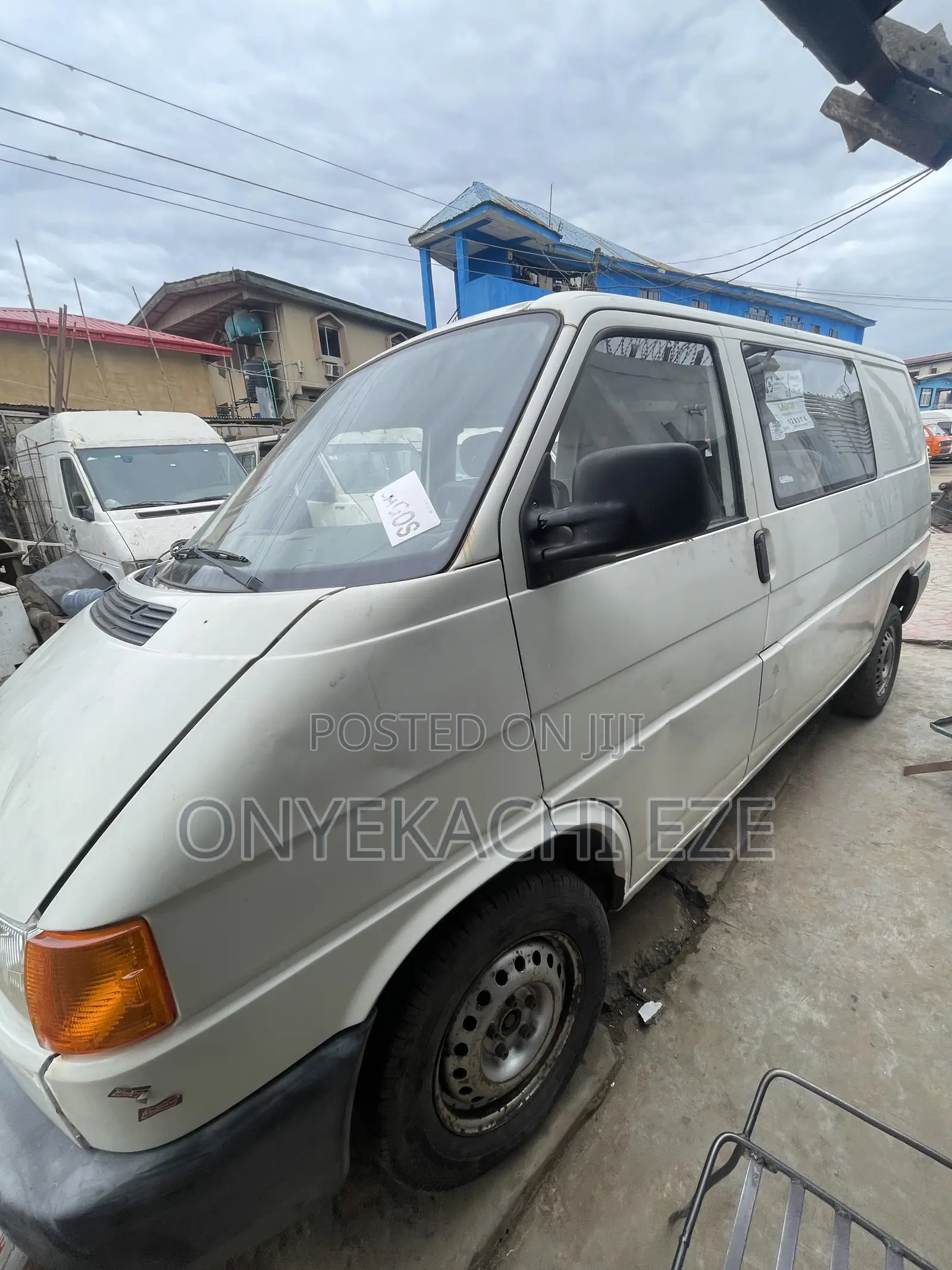 Volkswagen Transporter 2004 White