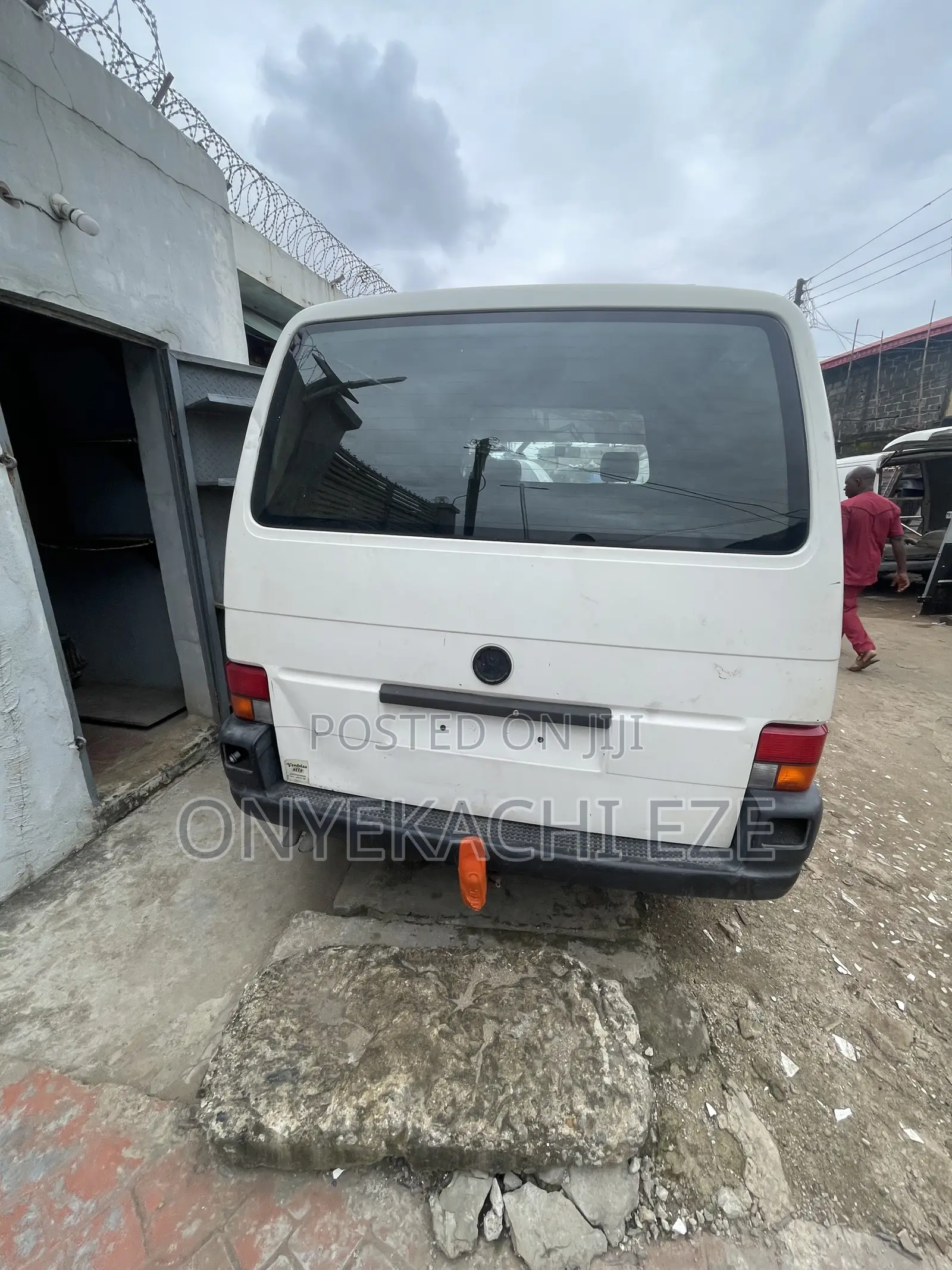 Volkswagen Transporter 2004 White