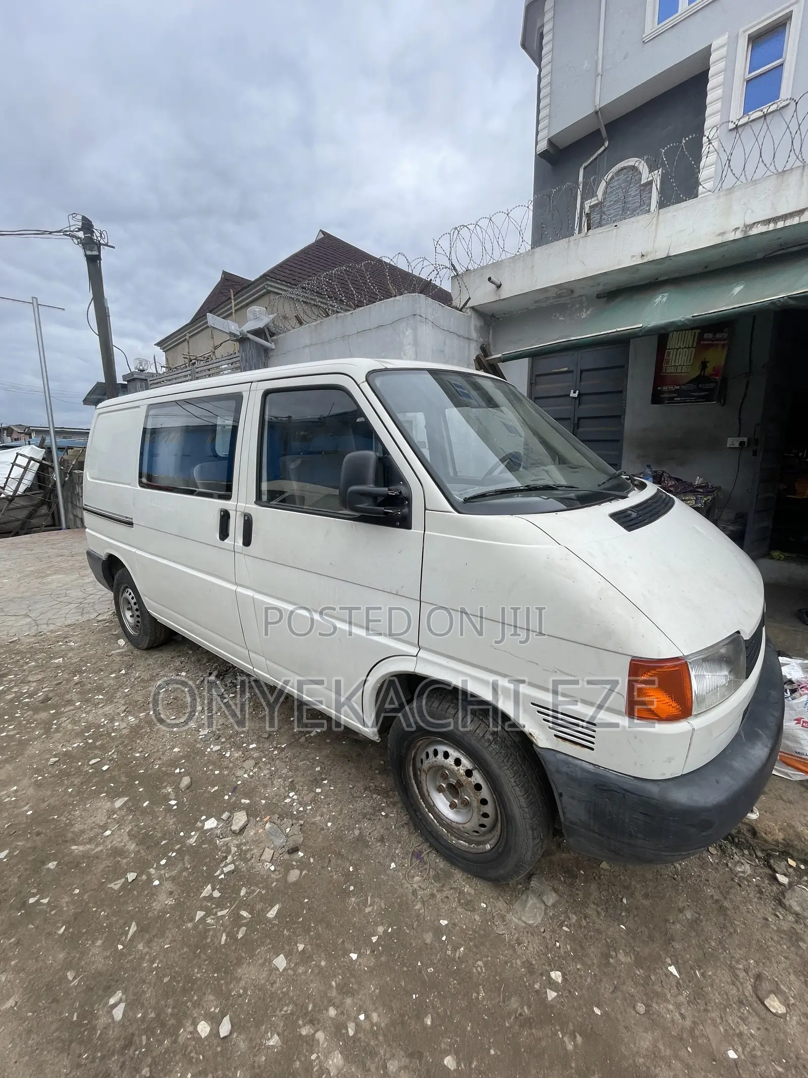 Volkswagen Transporter 2004 White