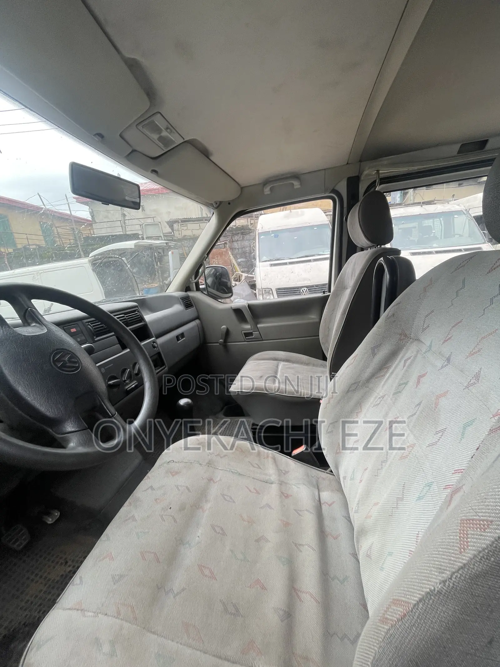 Volkswagen Transporter 2004 White