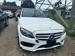 Mercedes-Benz C450 2016 White