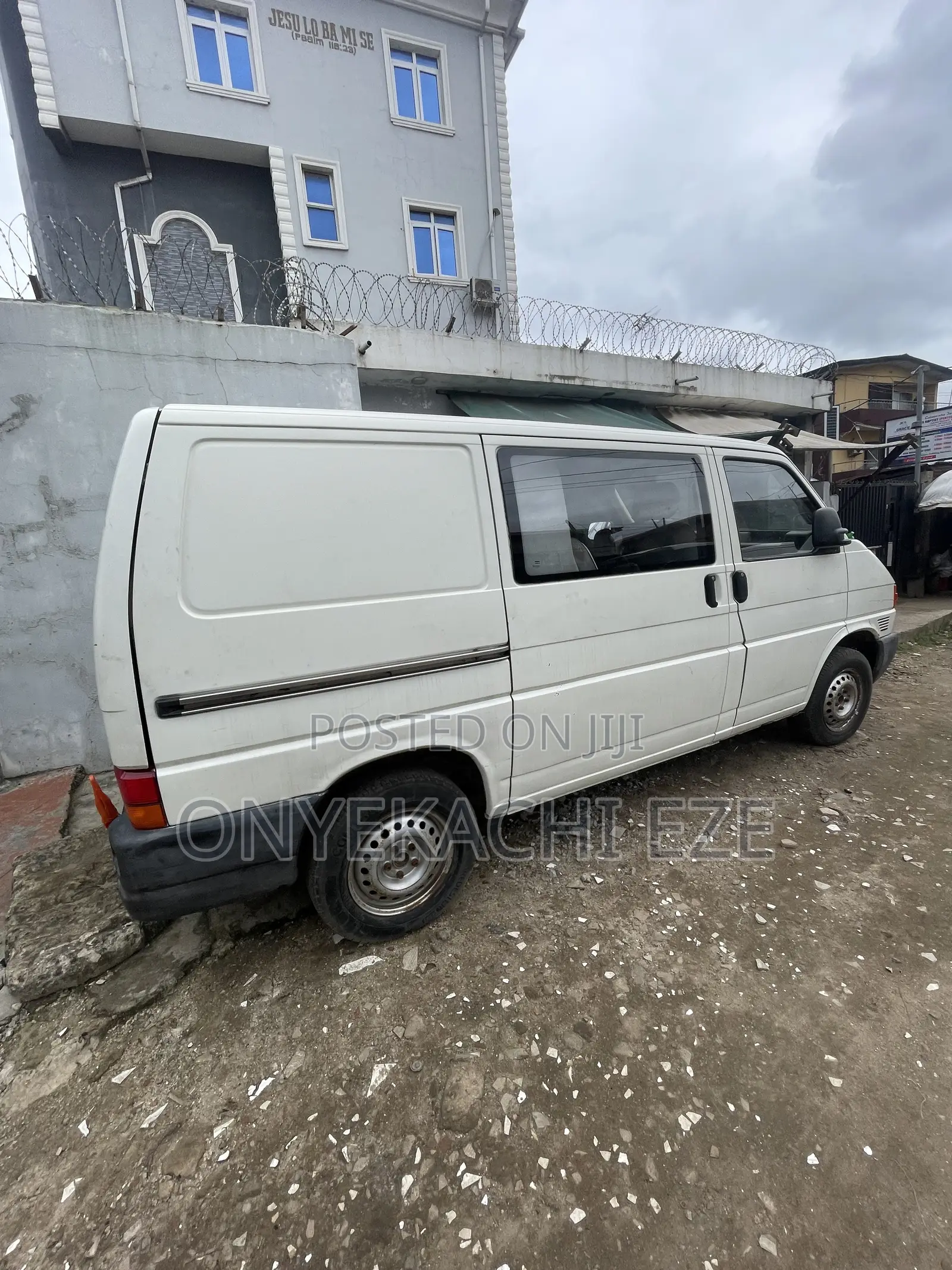 Volkswagen Transporter 2004 White
