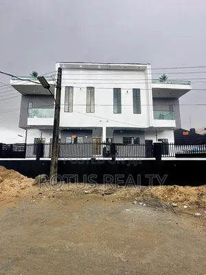 4bdrm Duplex in Sangotedo for sale