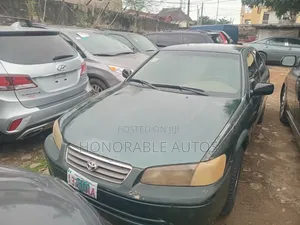 Toyota Camry 2001 Green