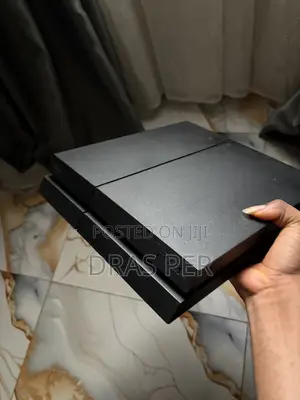 Hacked Clean Ps 4 Console. With Games Installed Already