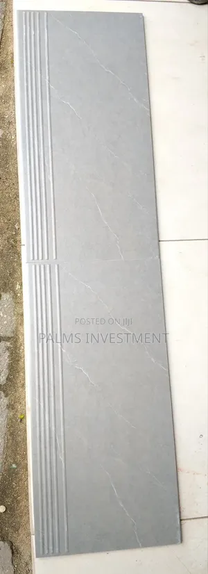30/60 Stairs Landing