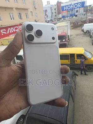 Apple iPhone 17 Pro Max 256 GB Silver