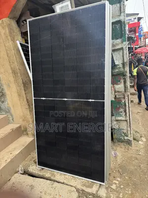 650watts Jinko Bifacial Halfcut Panel