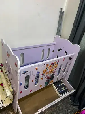 Baby’s Crib
