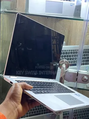 Laptop HP EliteBook x360 1030 G2 8GB Intel Core i7 SSD 512GB