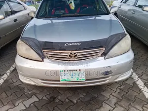 Toyota Camry 2004 Silver