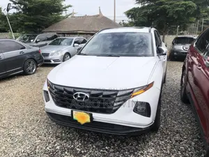 Hyundai Tucson 2022 White