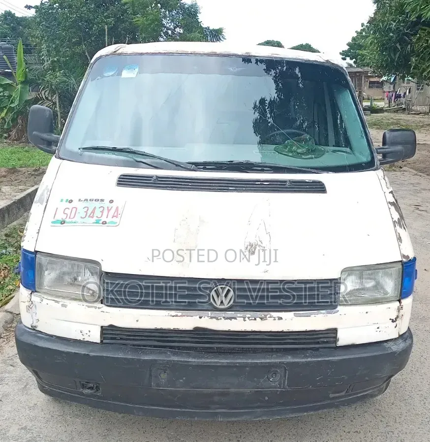 Volkswagen LT 2004 White