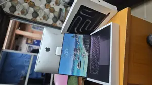 Laptop Apple MacBook Pro 2023 M3 Pro 18GB Apple M3 Pro SSD 512GB