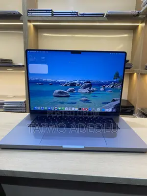 Laptop Apple MacBook Pro 2021 M1 16GB Apple M1 Pro SSD 512GB