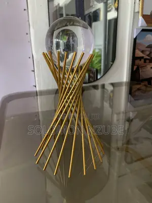 Luxury Crystal Diamond Ball Decorative Sculpture