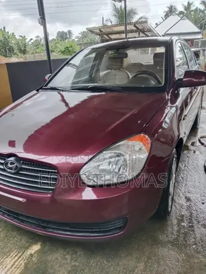 Hyundai Accent 2008 Red