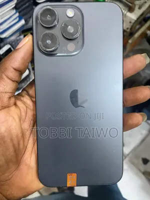 New Apple iPhone 15 Pro Max 256 GB Black