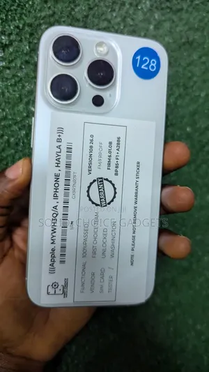 Apple iPhone 15 Pro 128 GB Silver