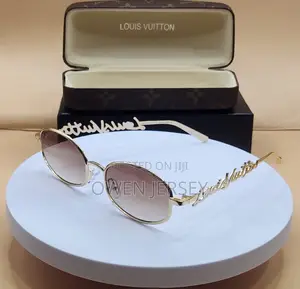 Louis Vuitton Gold-Tone Oval Sunglasses – Gradient Brown Lenses