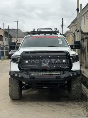 Toyota Tundra 2017 White
