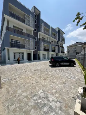 2bdrm Maisonette in Lekki Phase 1 for sale