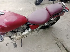 Yamaha Virago 2001 Red
