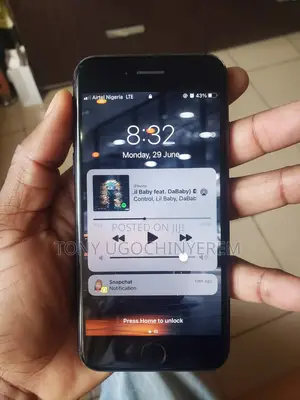Apple iPhone 7 128 GB Black