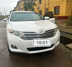 Toyota Venza V6 AWD 2012 White