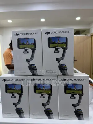 Osmo Mobile 8P Advanced Tracking Combo