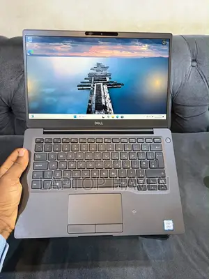 Laptop Dell Latitude 7300 8GB Intel Core i5 SSD 256GB