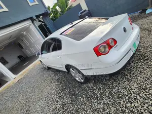 Volkswagen Passat 2.0 Comfort 2008 White