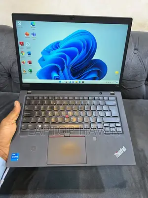 Laptop Lenovo ThinkPad P14s 16GB Intel Core i5 SSD 256GB