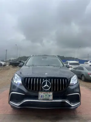 Mercedes-Benz M Class 2012 Gray