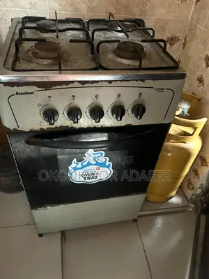 Gas and Cylinder