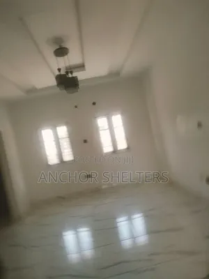 2bdrm Bungalow in Close To Tipper for rent