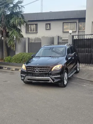 Mercedes-Benz M Class 2013 Black
