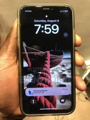 Apple iPhone X 64 GB White