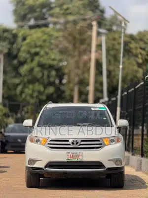 Toyota Highlander 2013 White