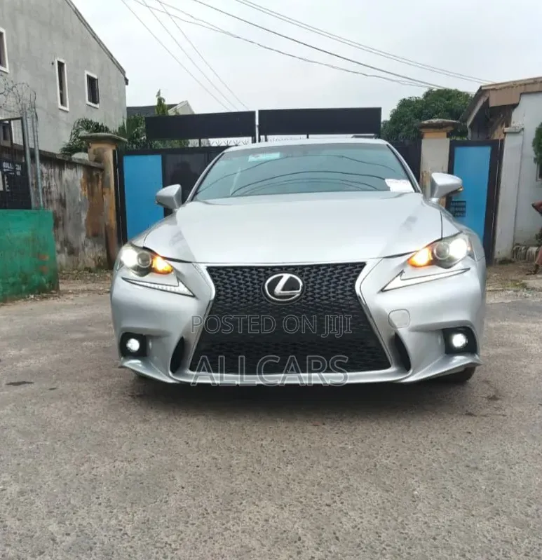 Lexus IS 2014 Silver
