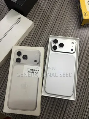 New Apple iPhone 17 Pro Max 256 GB White