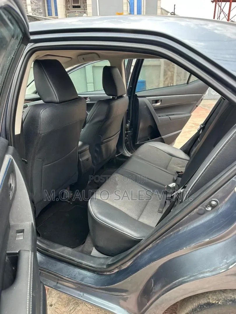 Toyota Corolla 2014 Gray