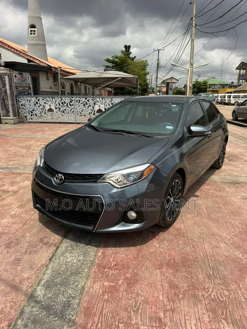 Toyota Corolla 2014 Gray