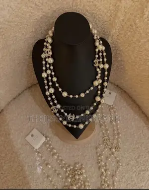 Pearl Necklace