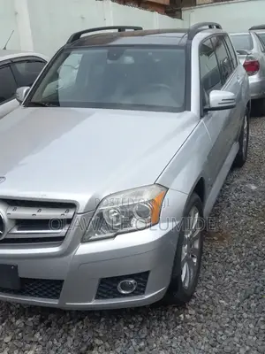 Mercedes-Benz GLK-Class 2010 Silver
