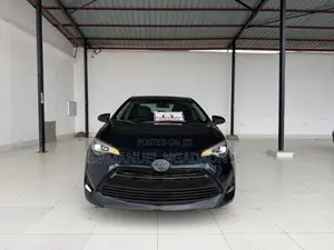 Toyota Corolla 2018 Blue