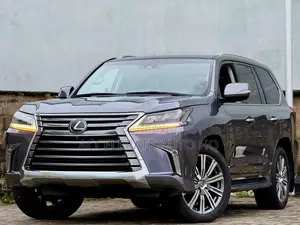 Lexus LX 570 AWD 2017 Gray